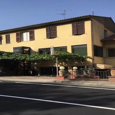 Hotel La Nuova Pergoletta Orvieto Exteriér fotografie